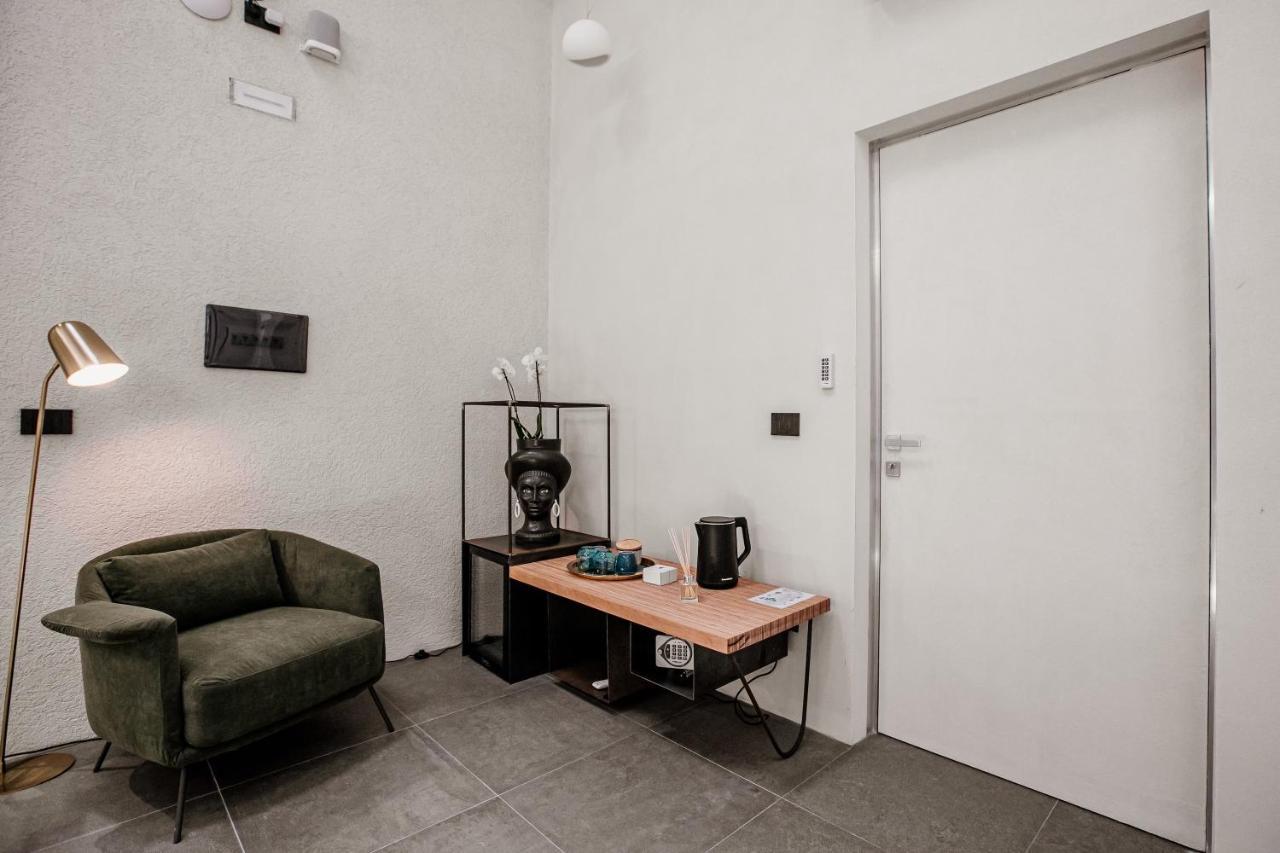 Ficopala Suites Syracuse Екстер'єр фото